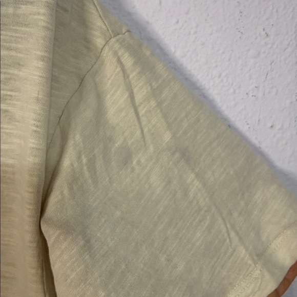 Magnolia Pearl Beige Anatomical Heart Tee - Picture 7 of 10